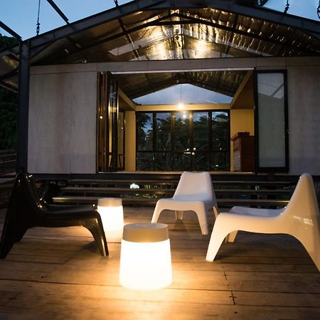 Kakatua Hostel Tapokreng Екстериор снимка